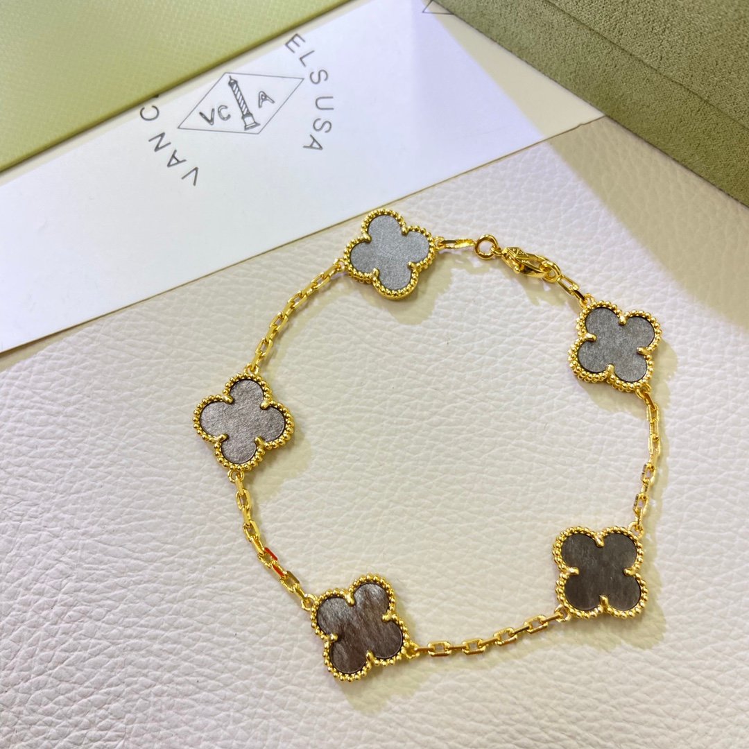 Clover Grey Series - Image 2